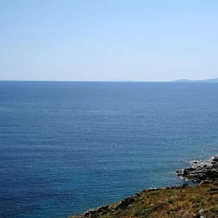 Prázdninový dům Sun Blooming In Tinos Island Agios Romanos